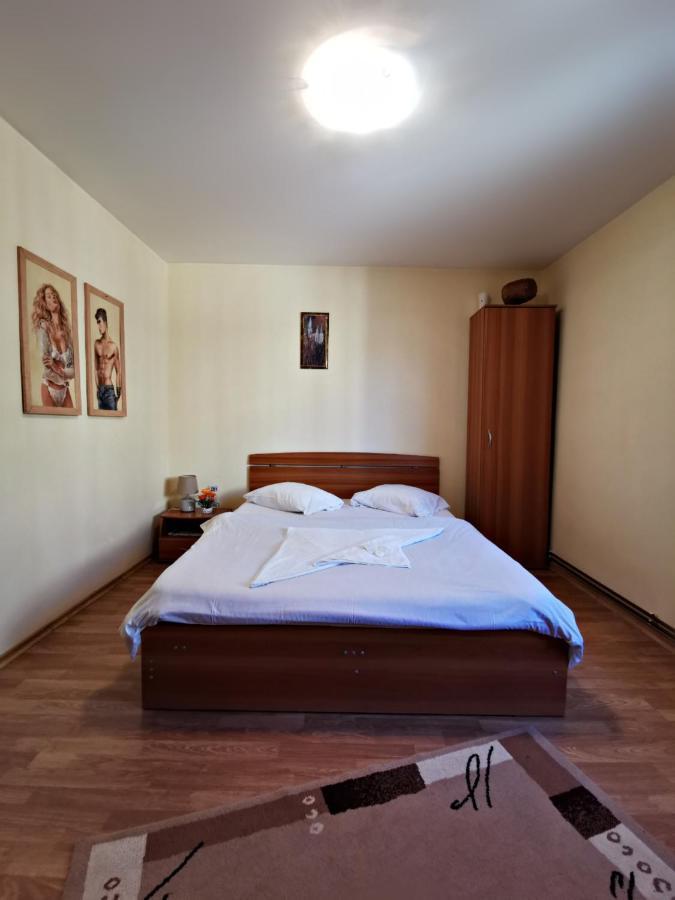 International Recola Motel Băneşti Esterno foto
