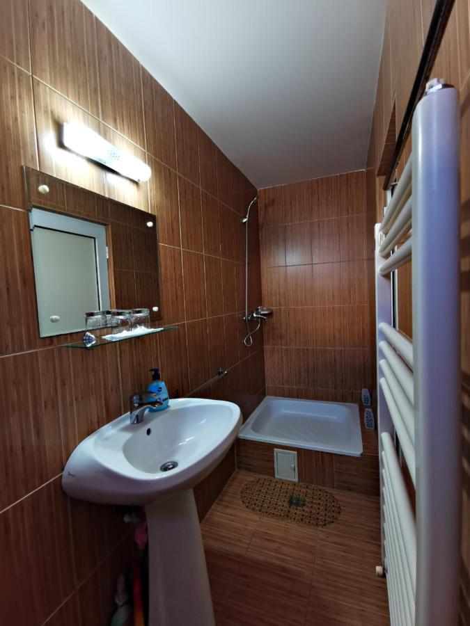 International Recola Motel Băneşti Esterno foto